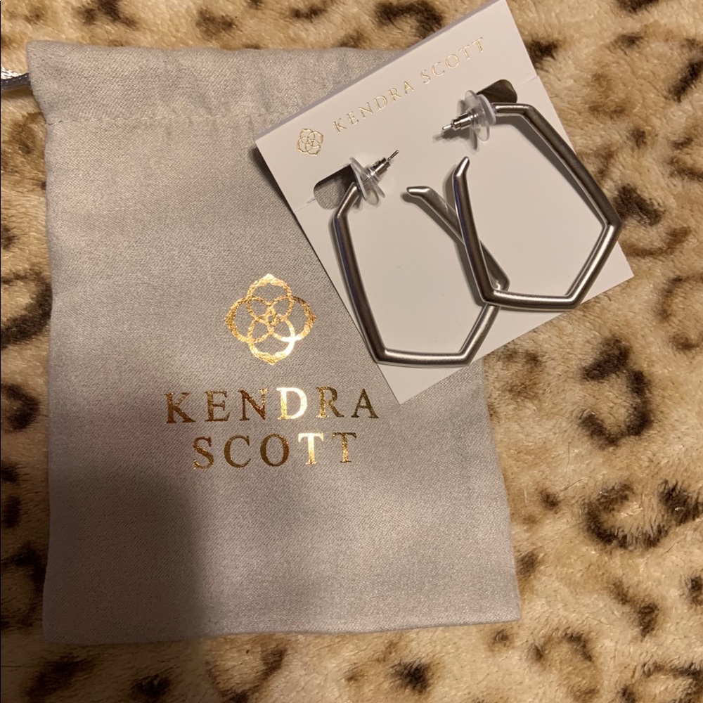 Kendra Scott Lonnie Hoops